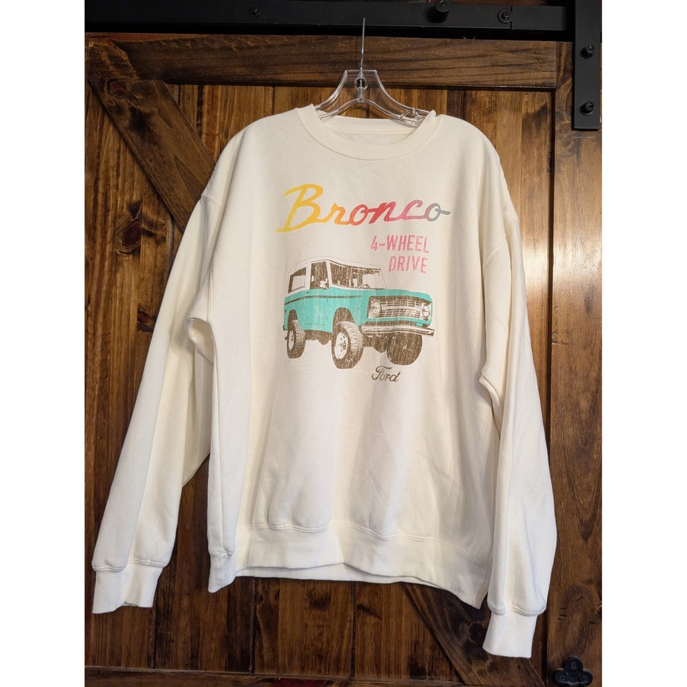 Ford Bronco 4-Wheel Drive Graphic Crewneck Sweatshirt Cream Medium